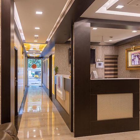 Bells Grand Inn Chennai Ngoại thất bức ảnh