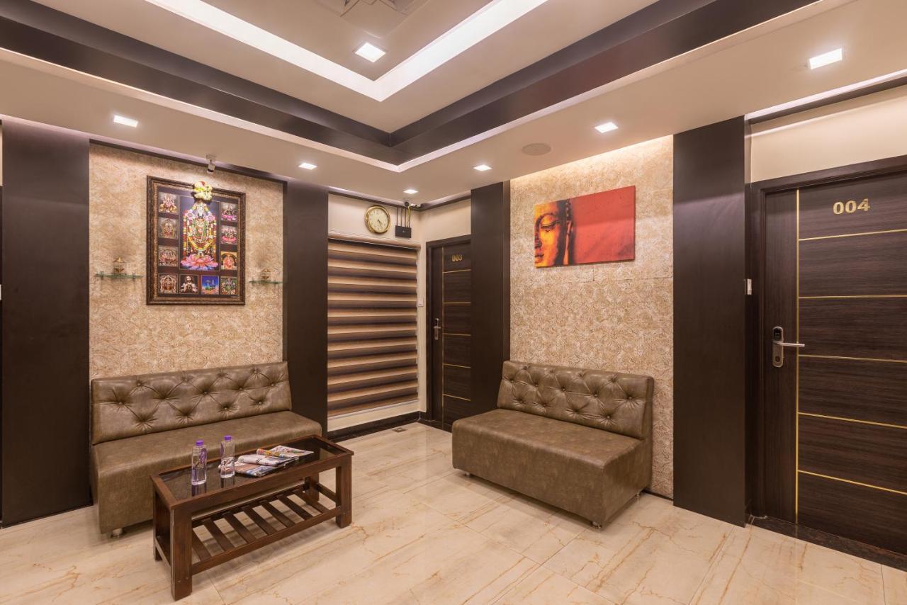 Bells Grand Inn Chennai Ngoại thất bức ảnh